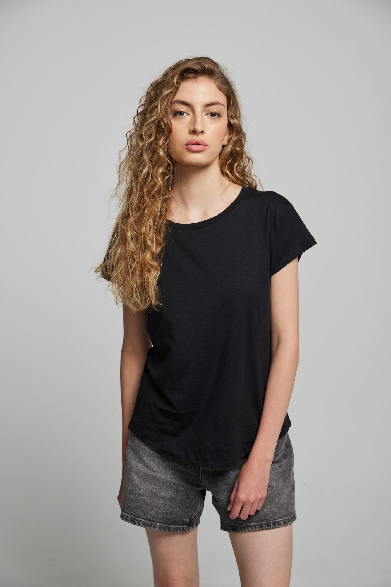 Basic Negro Tencel - Organico, biodegradable y compostable